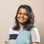 Isha+Mangalmurti+Headshot+2